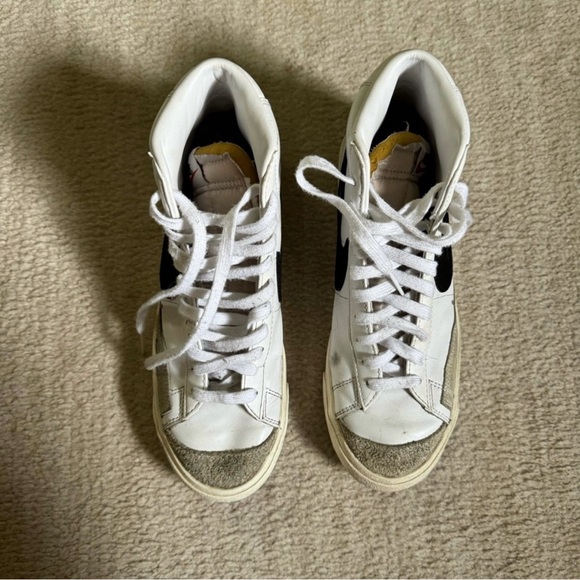 nike blazers - Picture 4 of 7